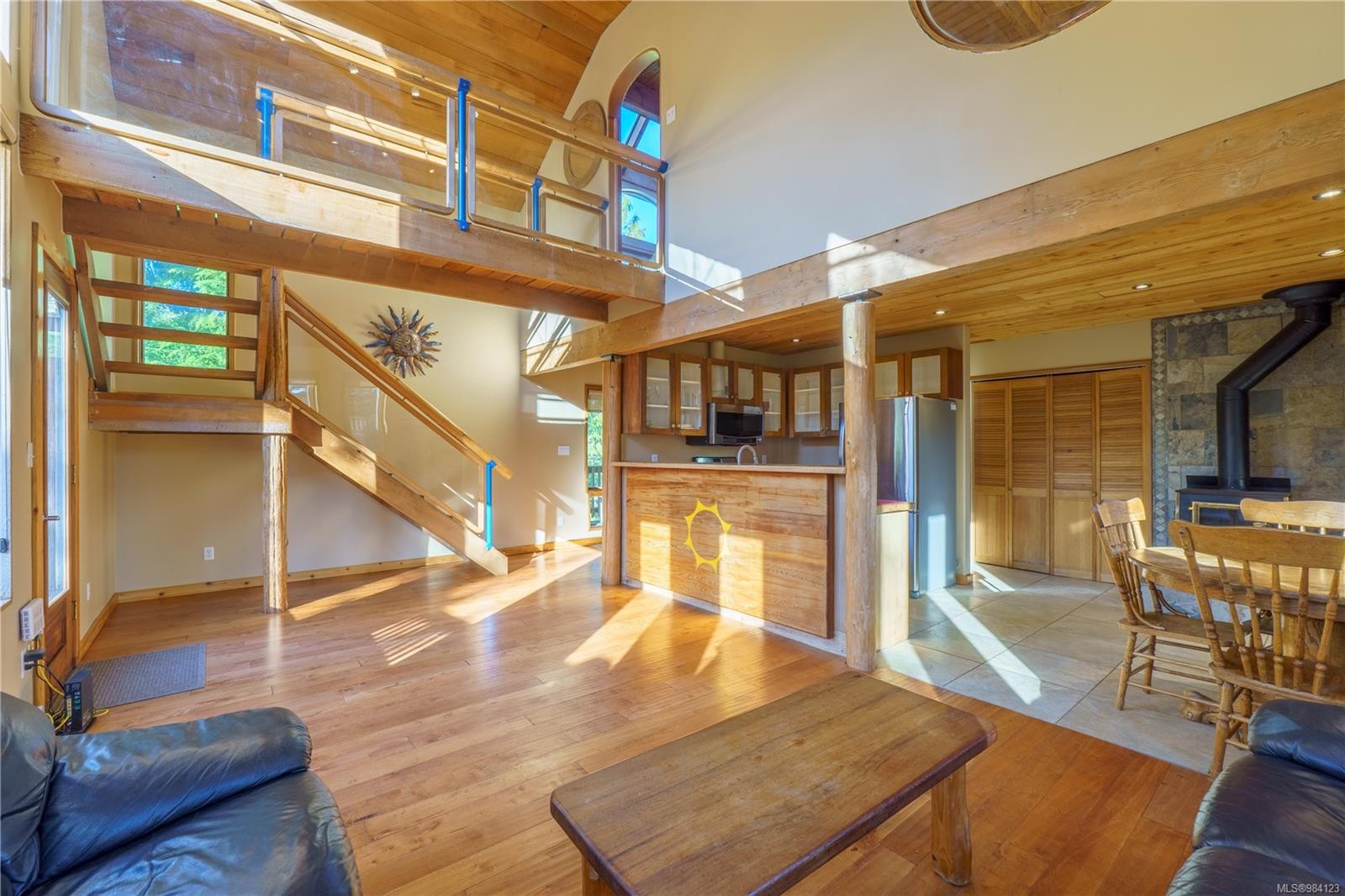 316 Leighton Way, Tofino, BC