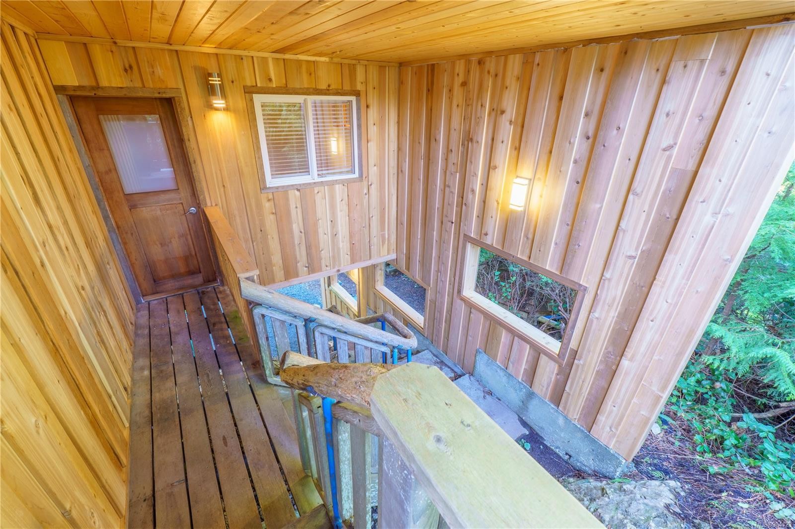 316 Leighton Way, Tofino, BC