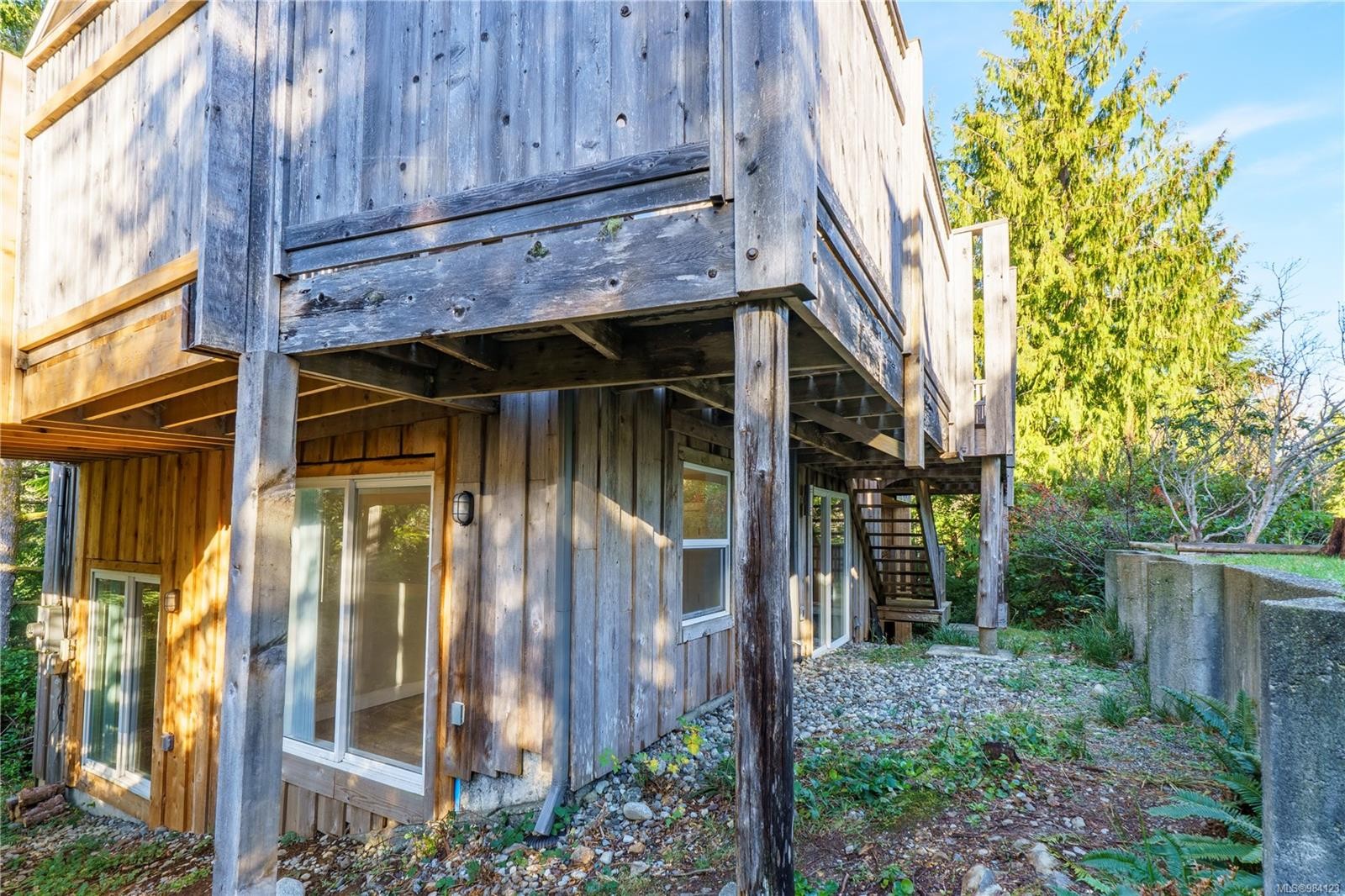 316 Leighton Way, Tofino, BC