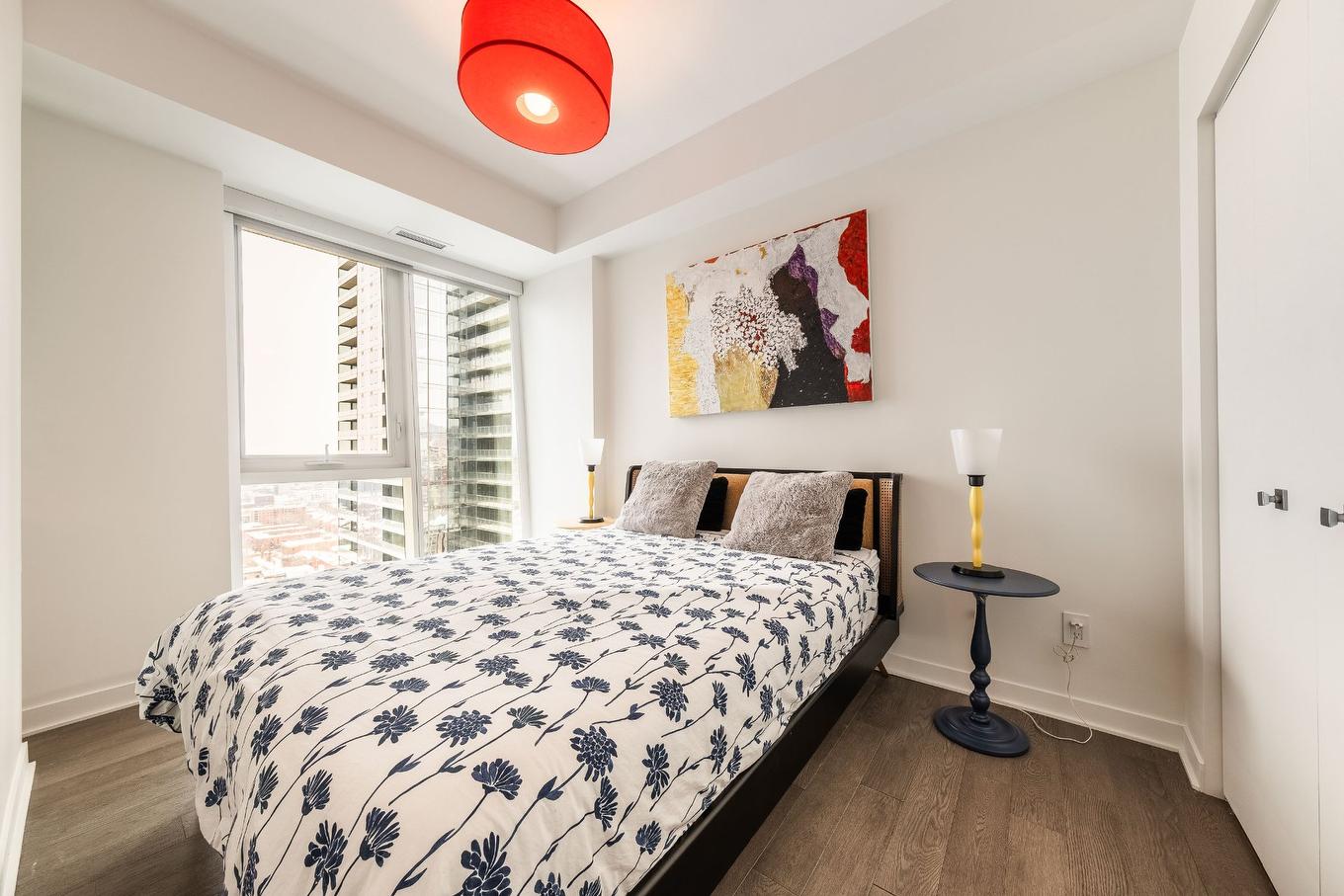 Master bedroom - 2205-1160 Rue Mackay, Montréal (Ville-Marie), QC - Indoor Photo Showing Bedroom