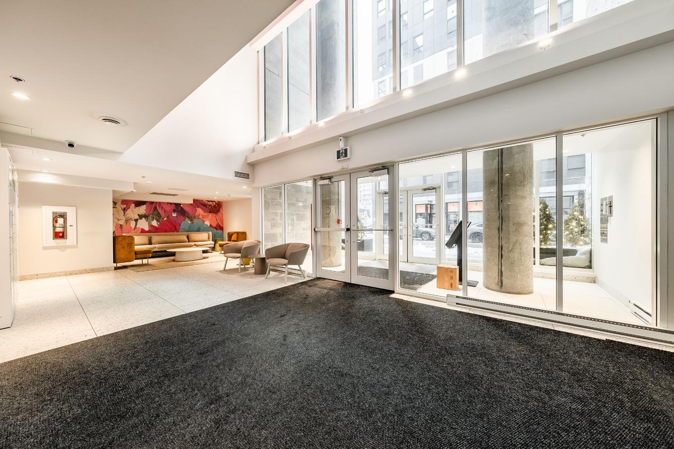 Hall - 2205-1160 Rue Mackay, Montréal (Ville-Marie), QC - Indoor Photo Showing Other Room