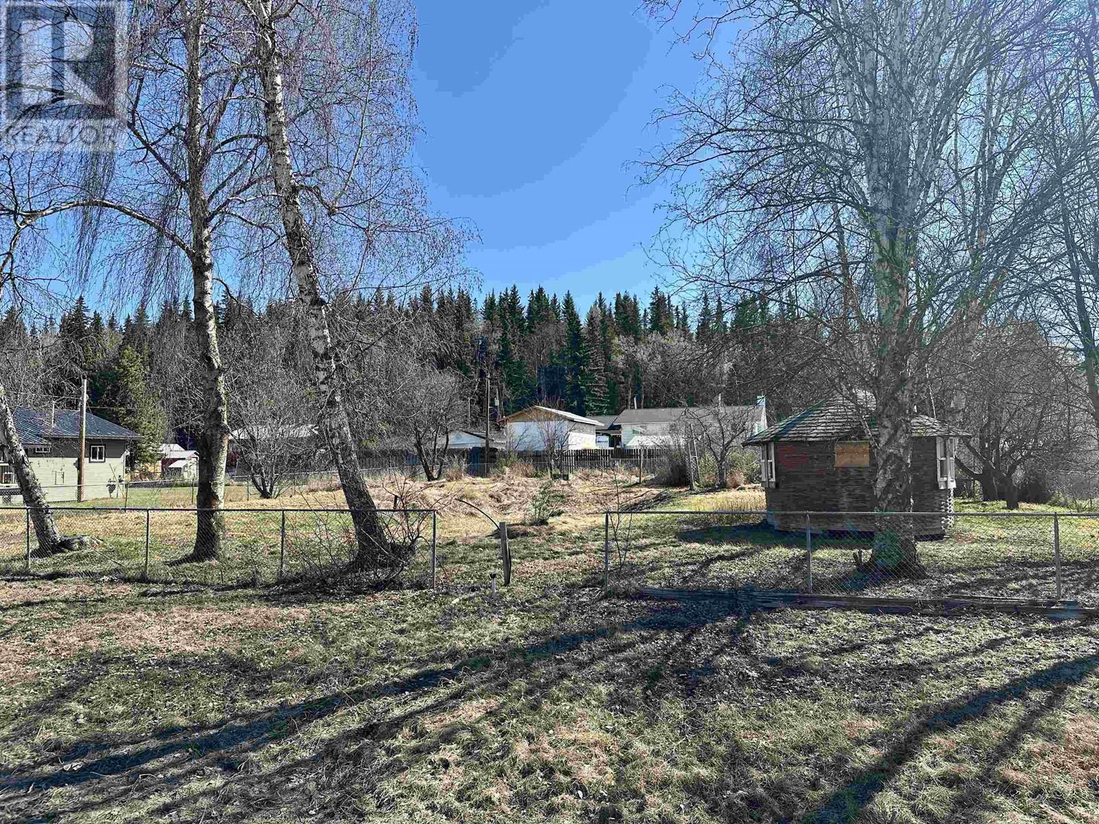 272 W 3Rd Street, Vanderhoof, BC