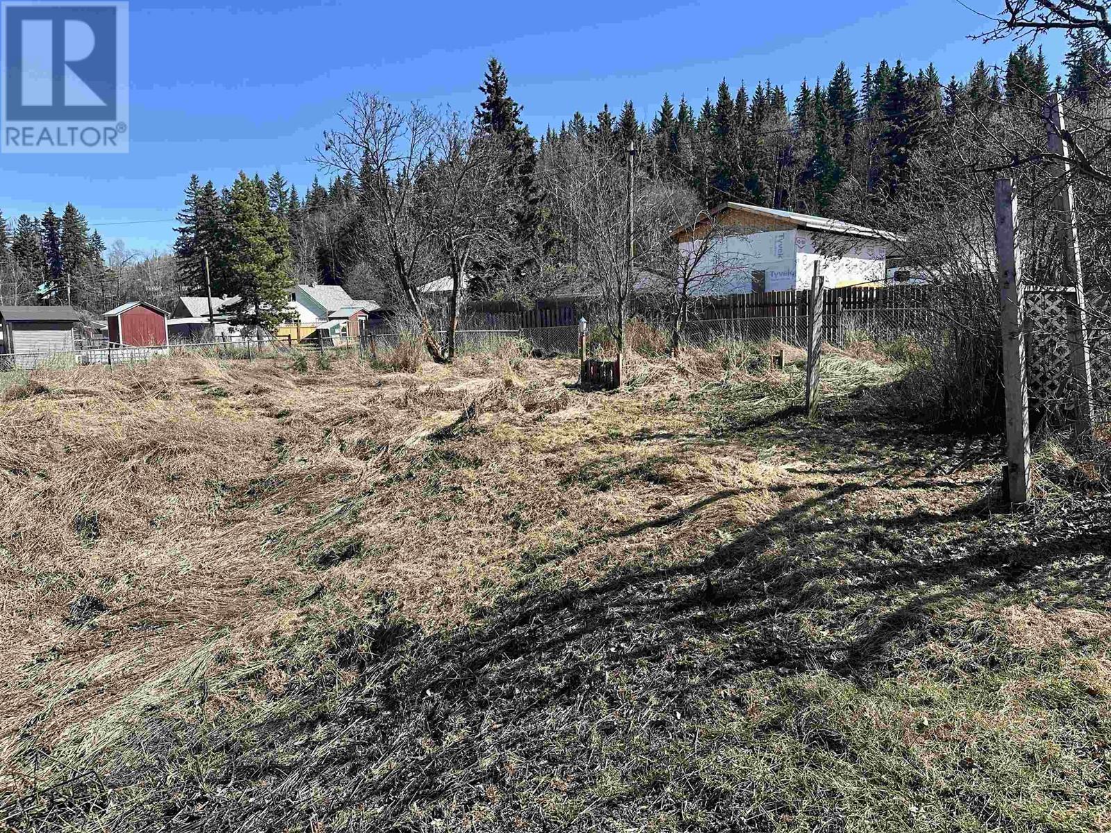 272 W 3Rd Street, Vanderhoof, BC