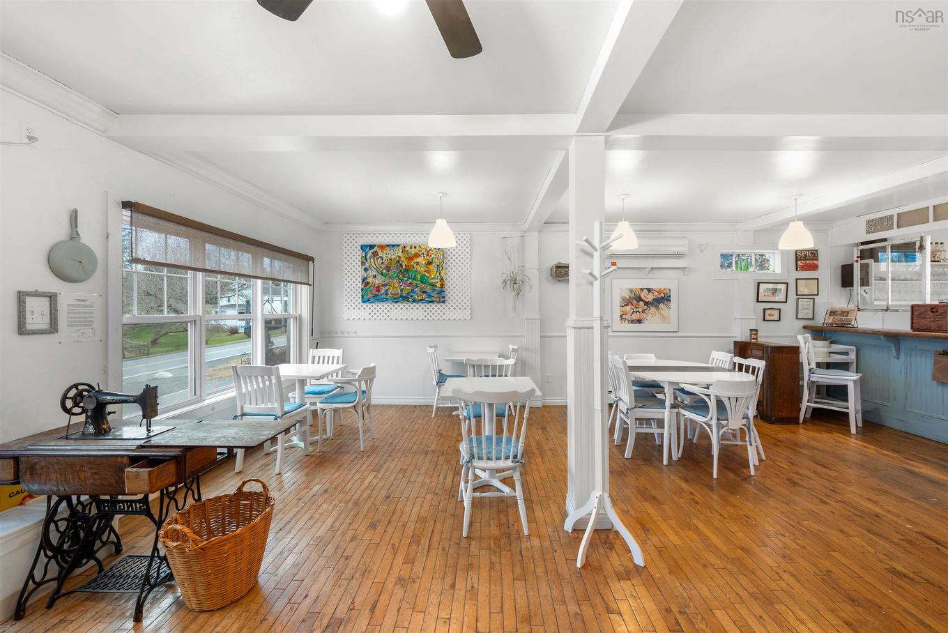 11377 Peggys Cove Road, Seabright, NS