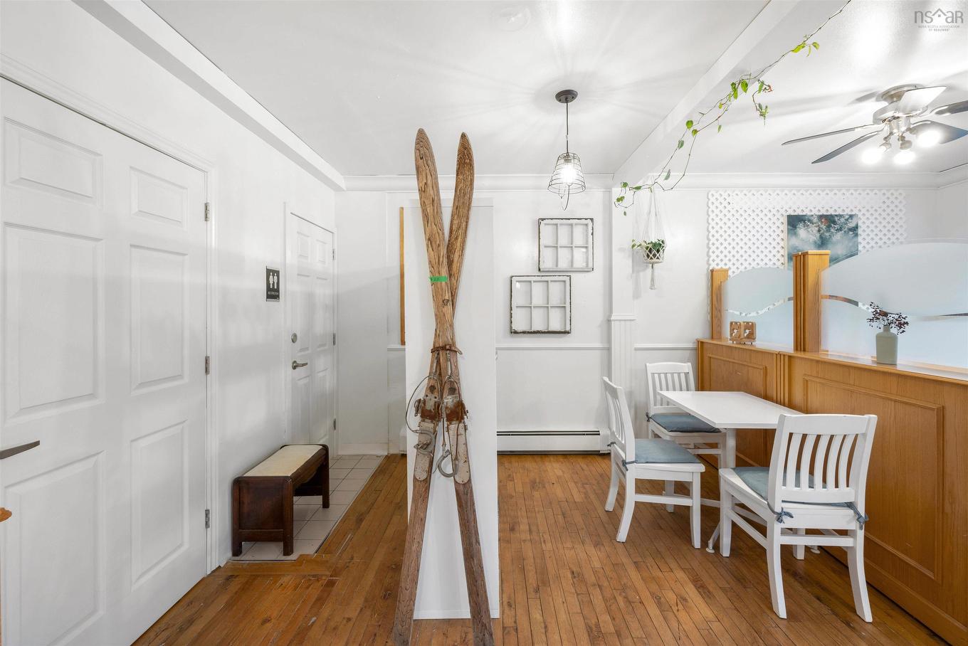 11377 Peggys Cove Road, Seabright, NS