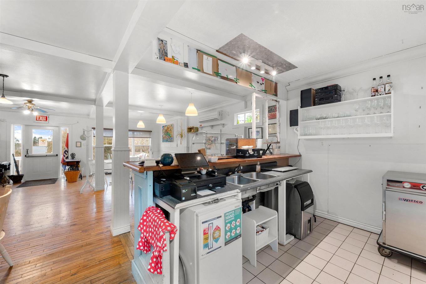 11377 Peggys Cove Road, Seabright, NS