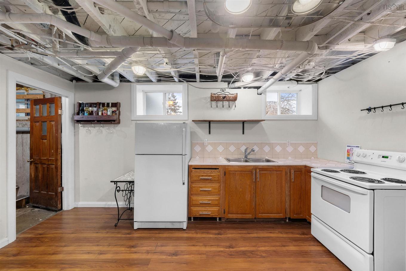 11377 Peggys Cove Road, Seabright, NS