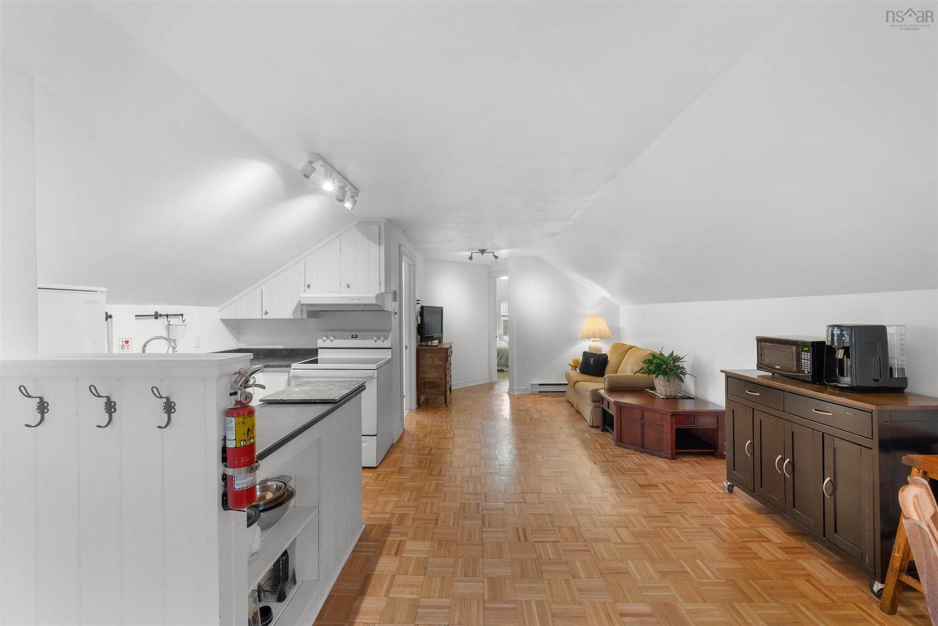 11377 Peggys Cove Road, Seabright, NS