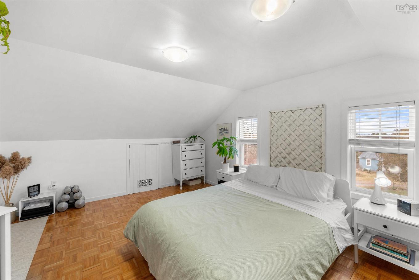 11377 Peggys Cove Road, Seabright, NS