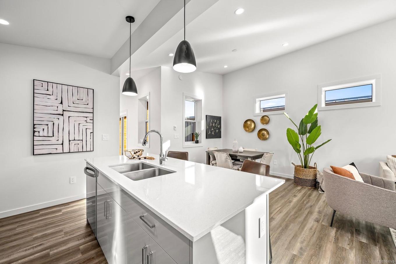 22-3025 Royston Rd, Cumberland, BC