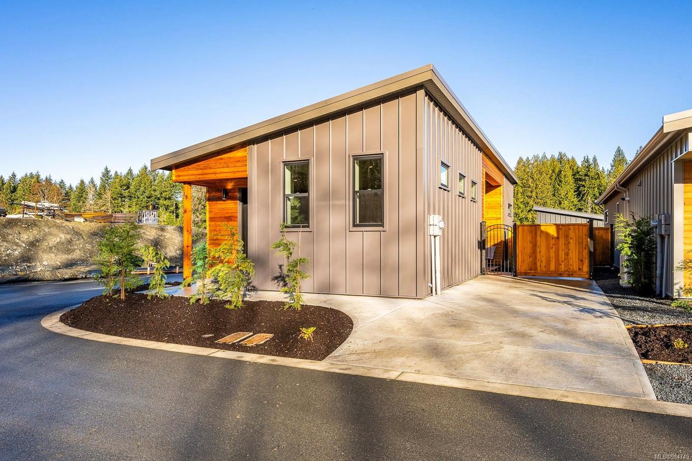 22-3025 Royston Rd, Cumberland, BC