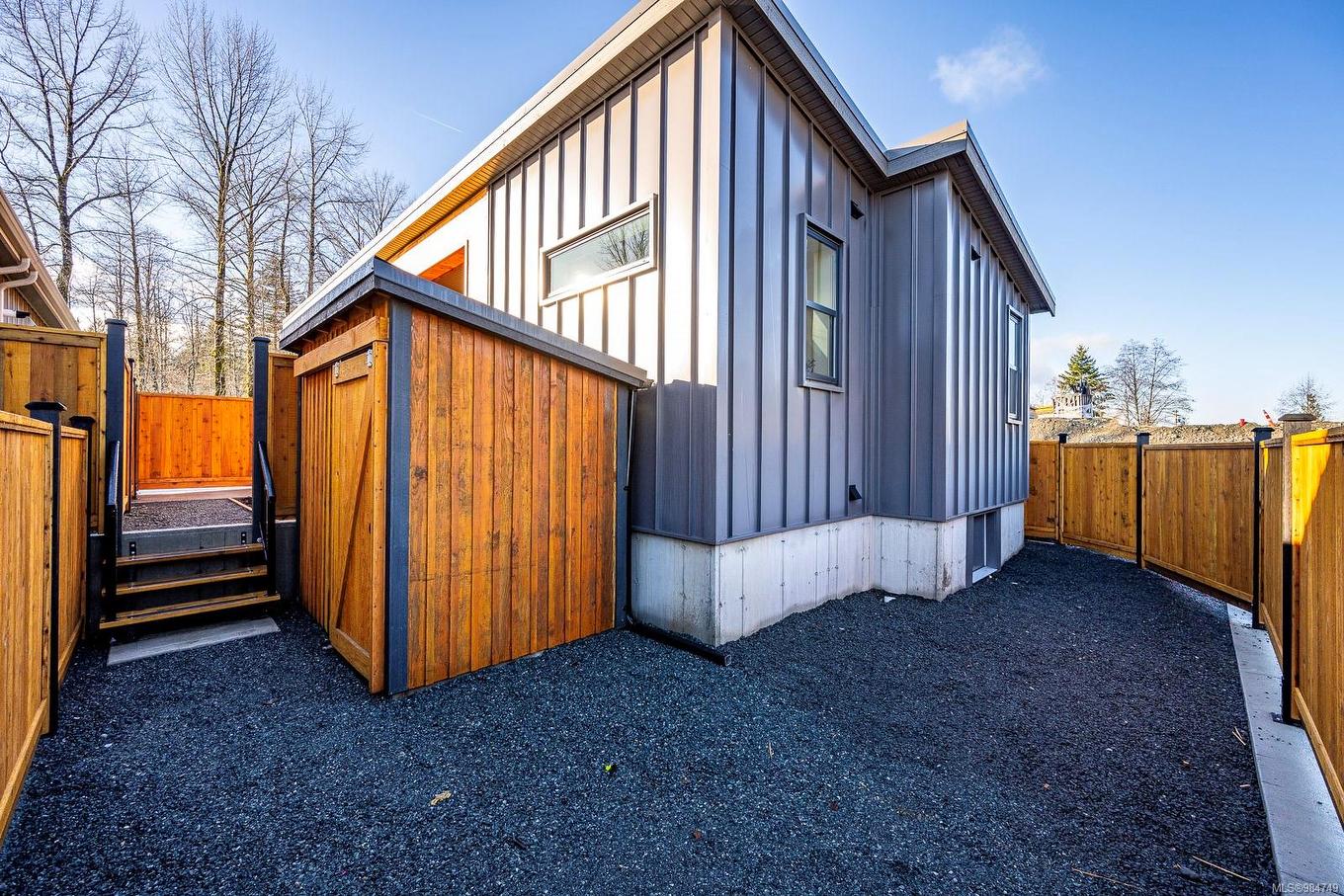 22-3025 Royston Rd, Cumberland, BC