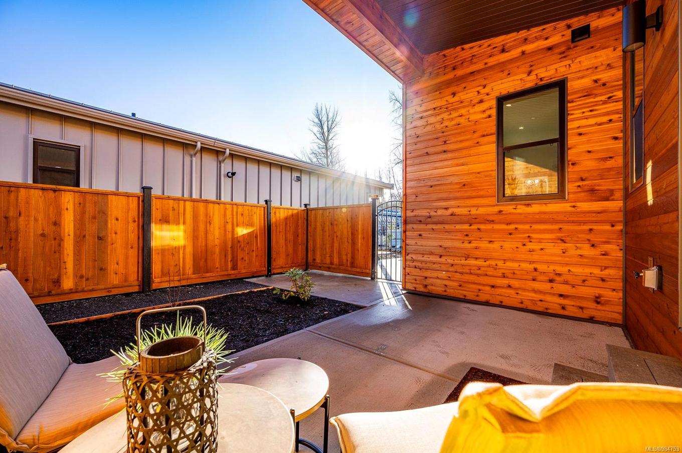 20-3025 Royston Rd, Cumberland, BC