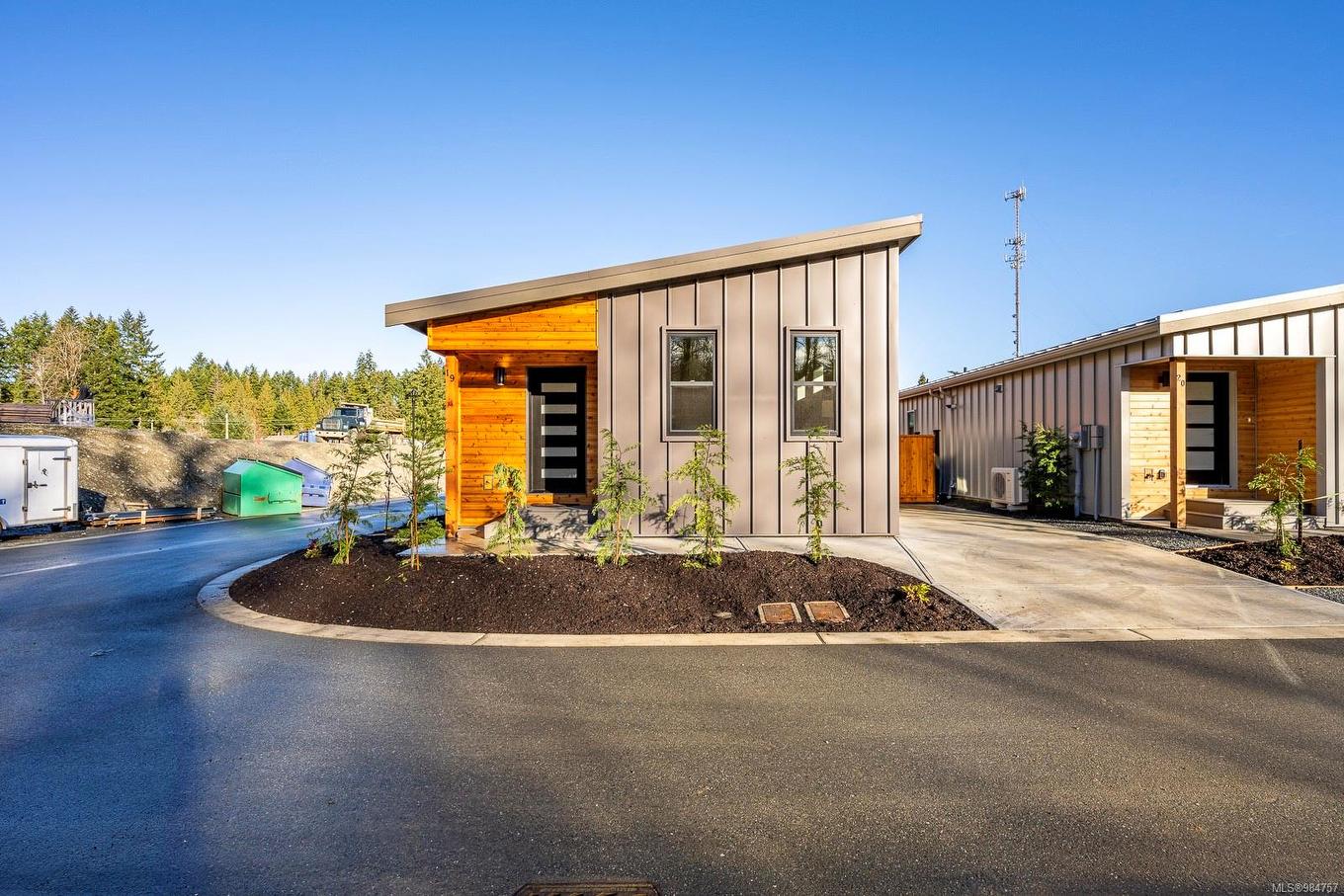 24-3025 Royston Rd, Cumberland, BC