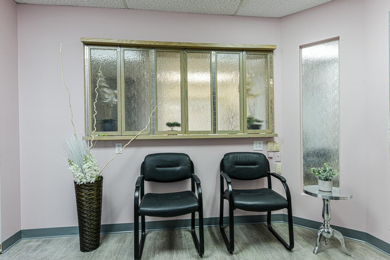 Office - 225-2160 Ch. Du Tremblay, Longueuil (Le Vieux-Longueuil), QC - Indoor