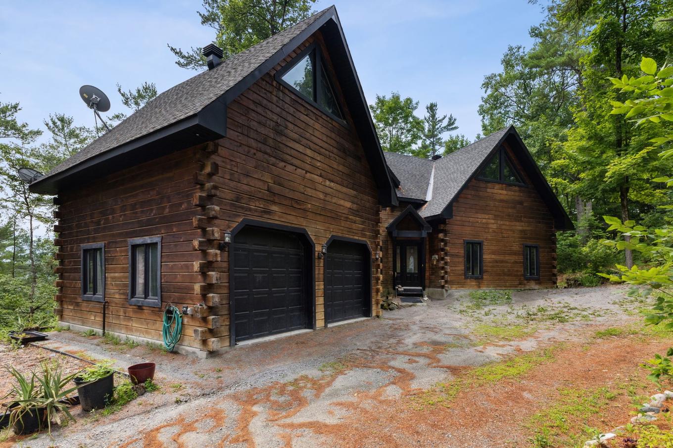 Frontage - 30 Ch. De La Lyrique, Val-Des-Monts, QC - Outdoor