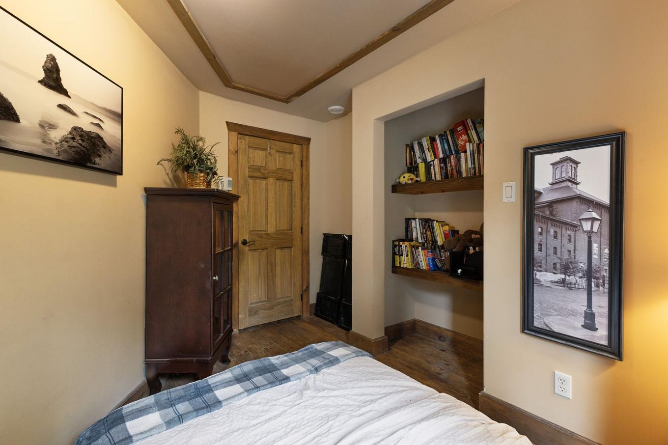 Bedroom - 30 Ch. De La Lyrique, Val-Des-Monts, QC - Indoor Photo Showing Bedroom