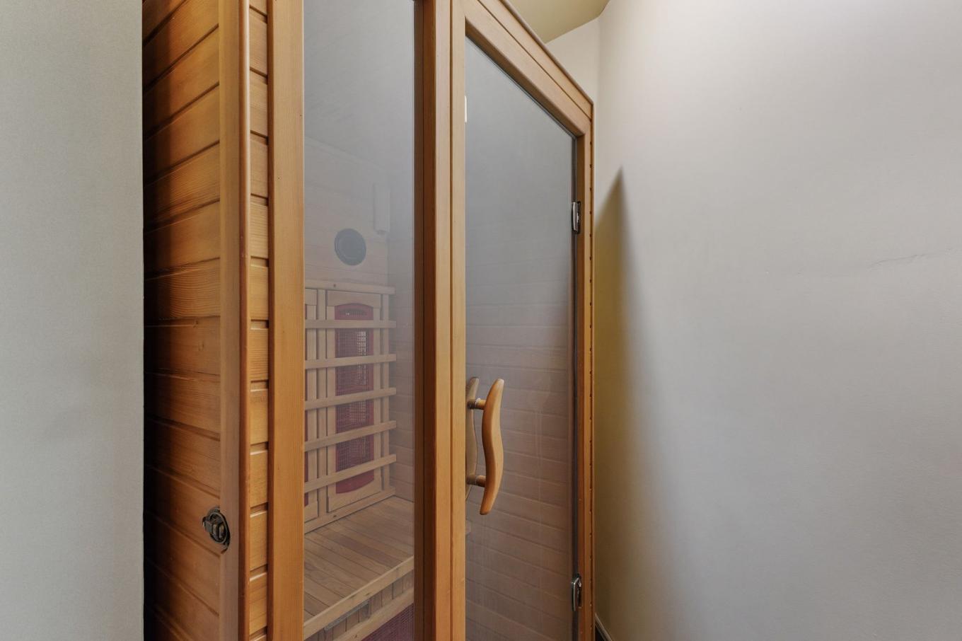 Sauna - 30 Ch. De La Lyrique, Val-Des-Monts, QC - Indoor