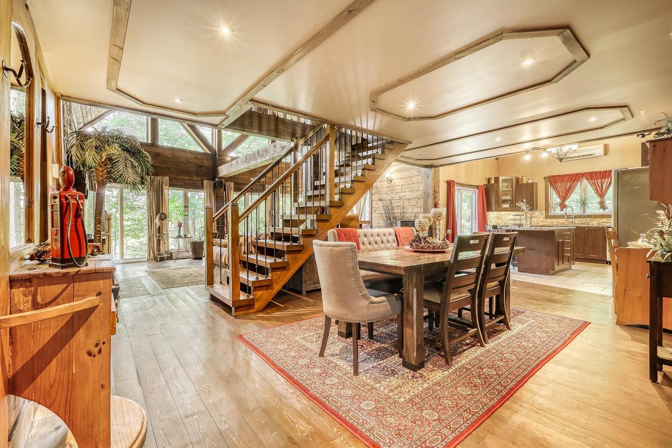 Overall view - 30 Ch. De La Lyrique, Val-Des-Monts, QC - Indoor Photo Showing Dining Room