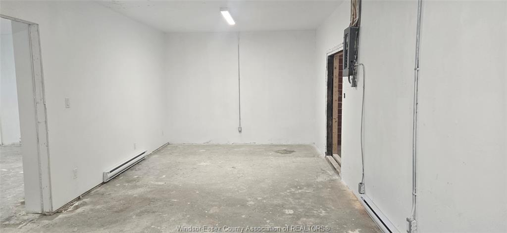 38 Talbot Street East, Wheatley, ON