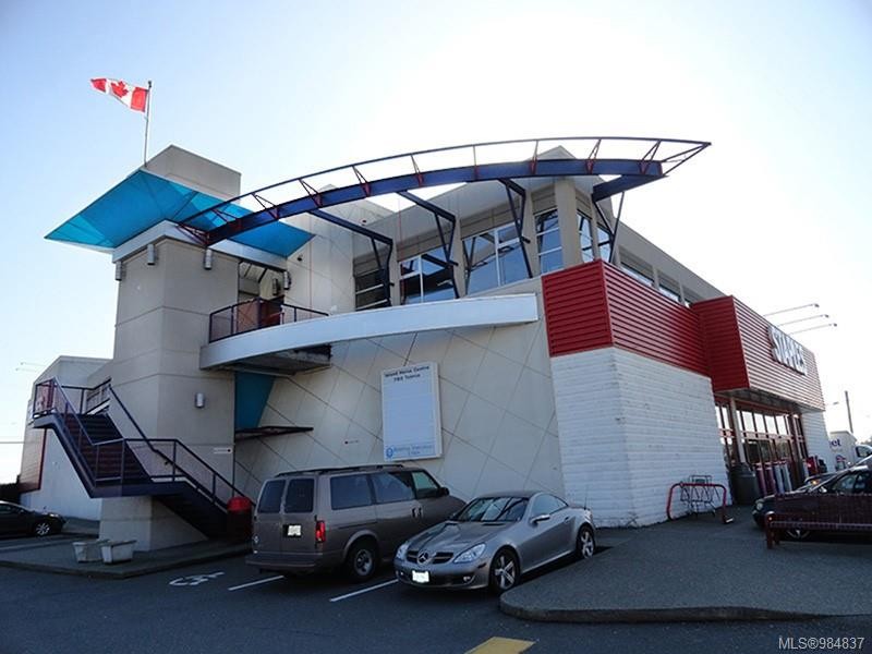 202-780 Tolmie Ave, Saanich, BC