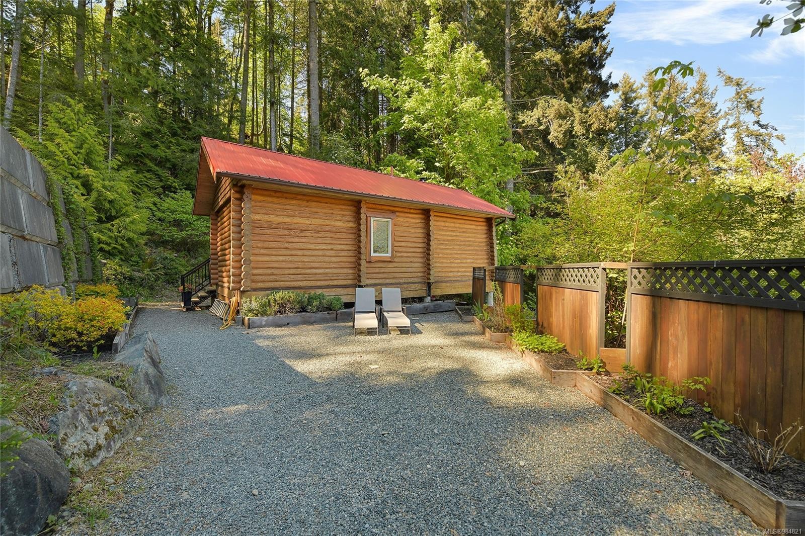 1109 / 1111 Paradise Close, Cowichan Bay, BC