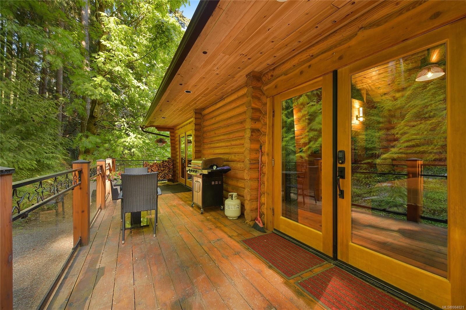 1109 / 1111 Paradise Close, Cowichan Bay, BC