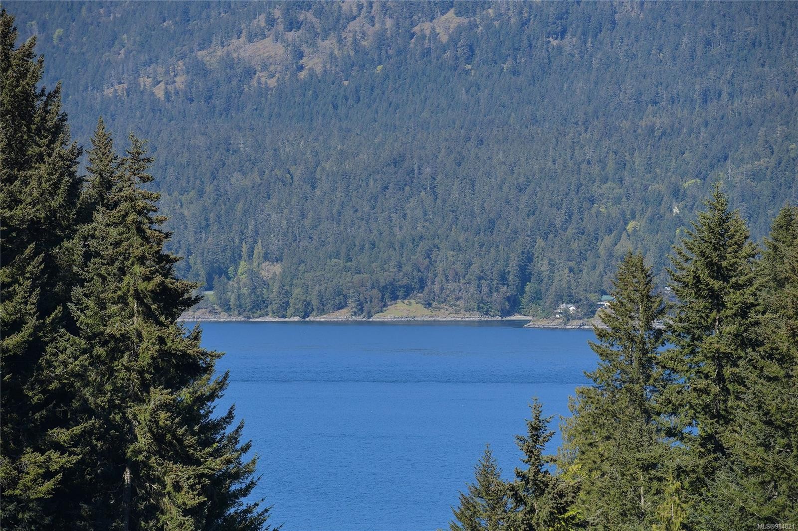 1109 / 1111 Paradise Close, Cowichan Bay, BC