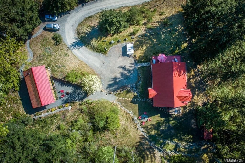 1109 / 1111 Paradise Close, Cowichan Bay, BC