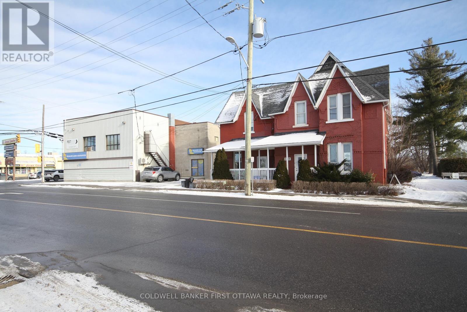 866 Notre Dame Street, Russell, ON