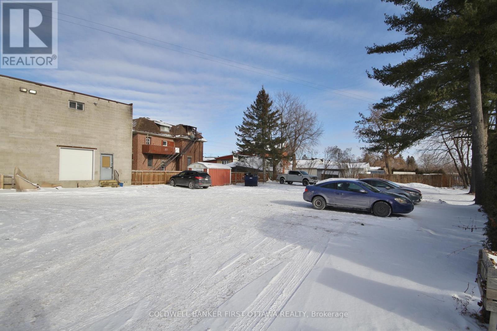 866 Notre Dame Street, Russell, ON