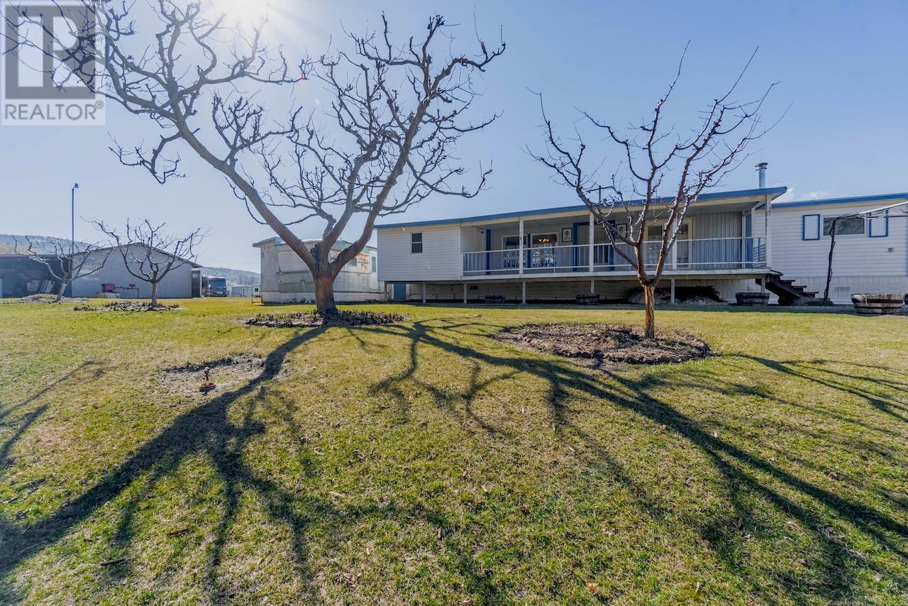 129 Walnut Place, Oliver, BC - Outdoor With Deck Patio Veranda