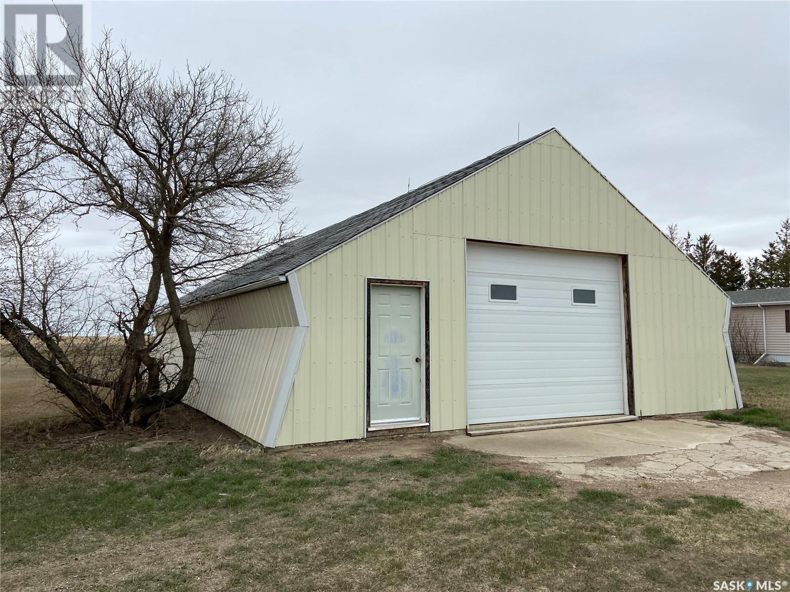 Bender Acreage, Loreburn Rm No. 254, SK