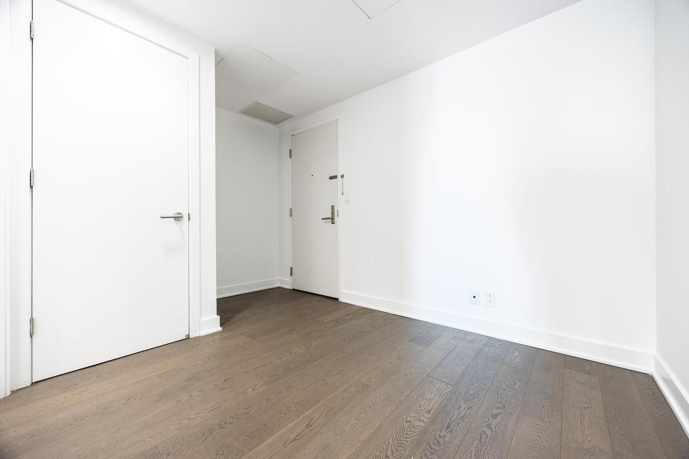 Hall - 2601-1288 Av. Des Canadiens-De-Montréal, Montréal (Ville-Marie), QC - Indoor Photo Showing Other Room