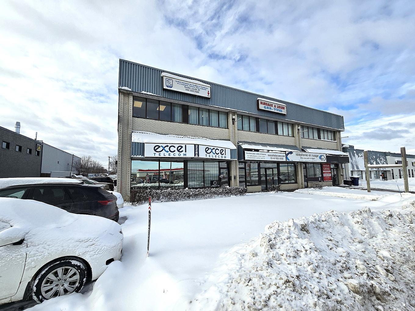 Frontage - 2284 Boul. Industriel, Laval (Chomedey), QC - Outdoor
