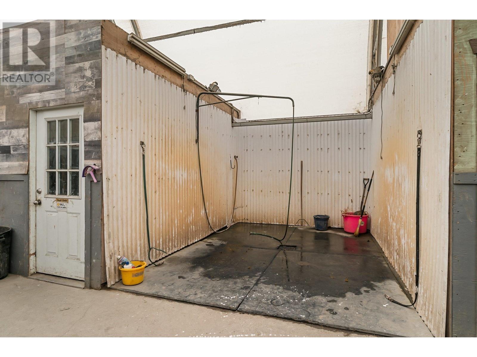 3830 Casorso Road, Kelowna, BC - Photo Showing Other Room