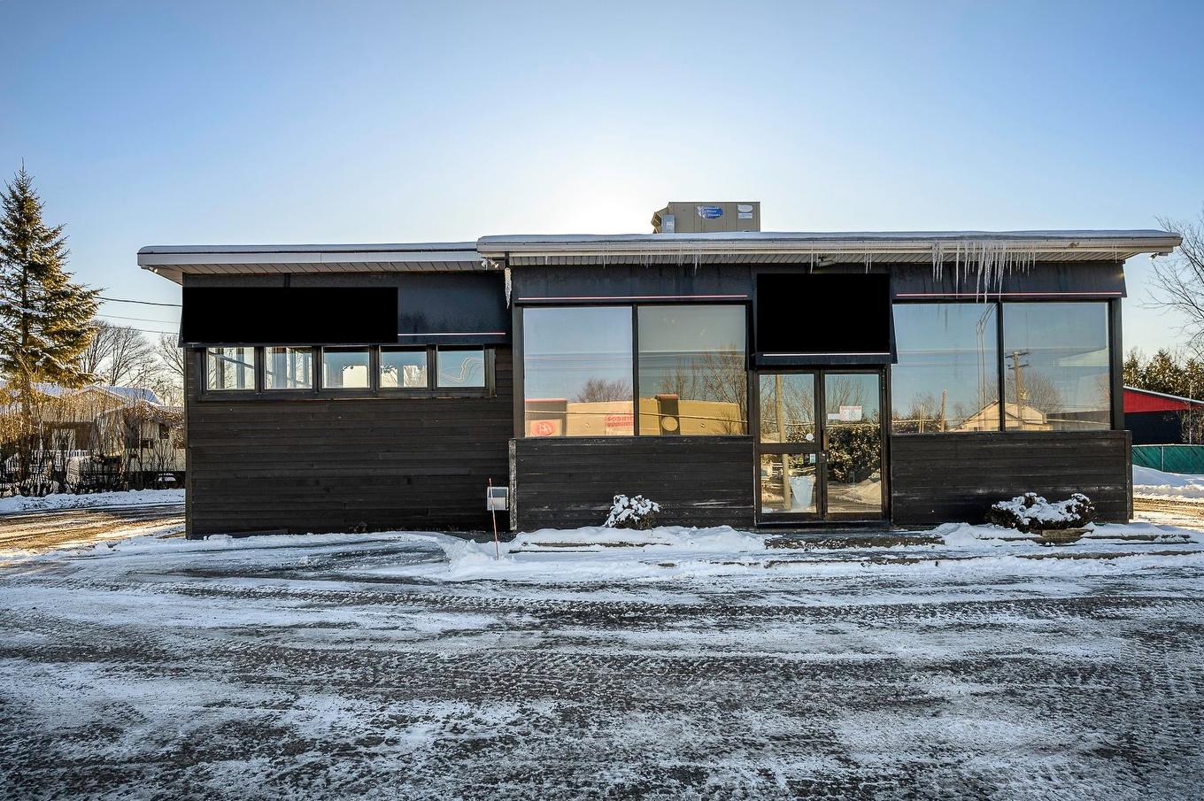 Frontage - 1008 Boul. Lachapelle, Saint-Jérôme, QC - Outdoor