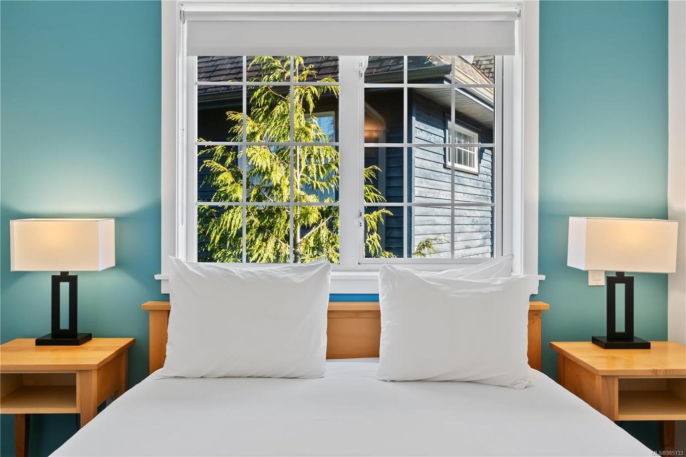 511-1971 Harbour Dr, Ucluelet, BC - Indoor Photo Showing Bedroom