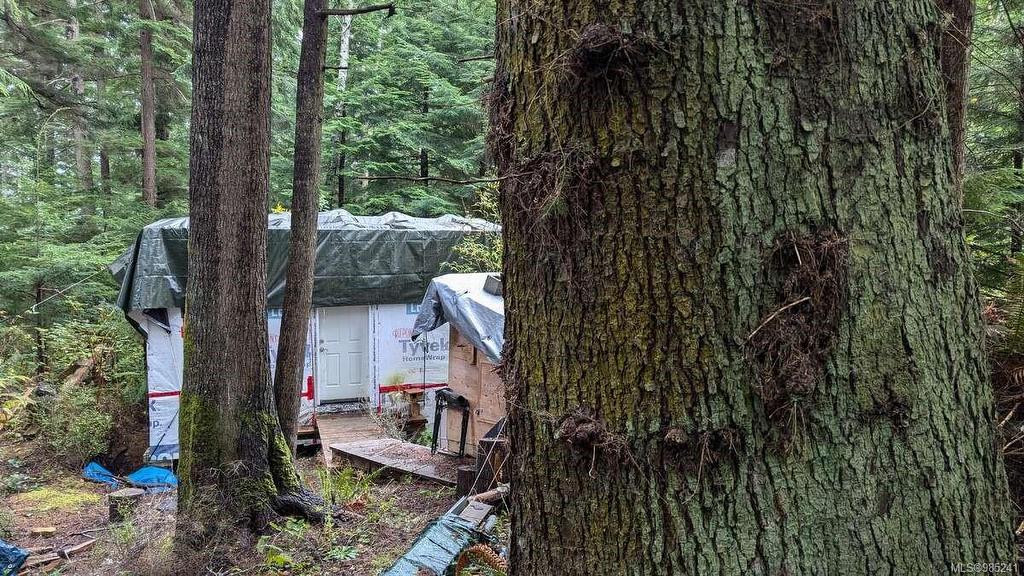 542E Larch St, Alert Bay, BC