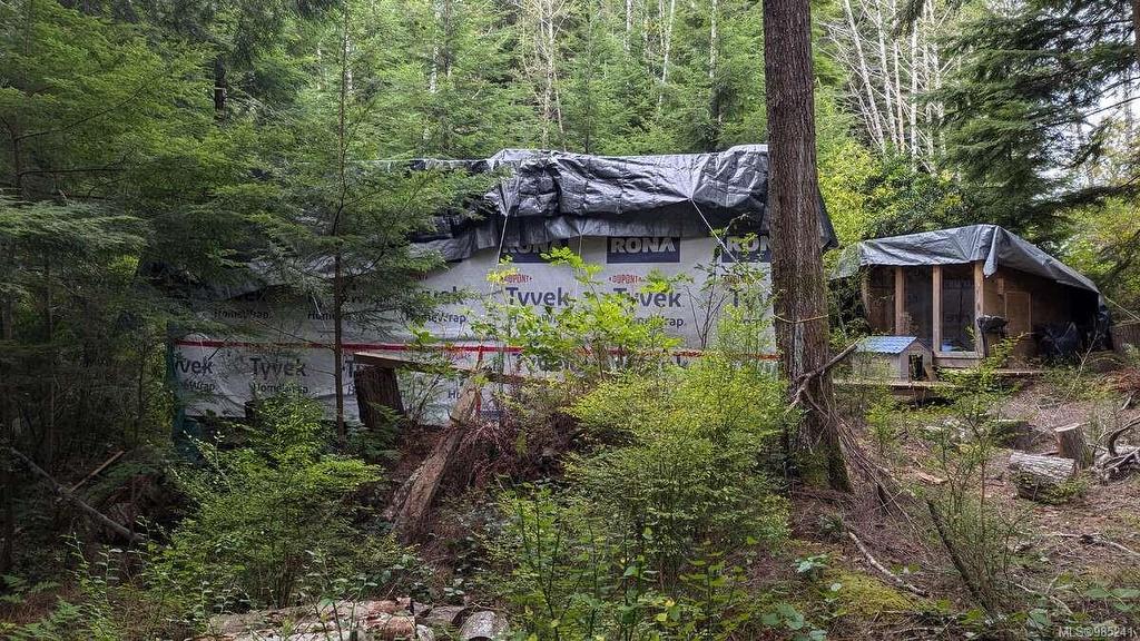 542E Larch St, Alert Bay, BC