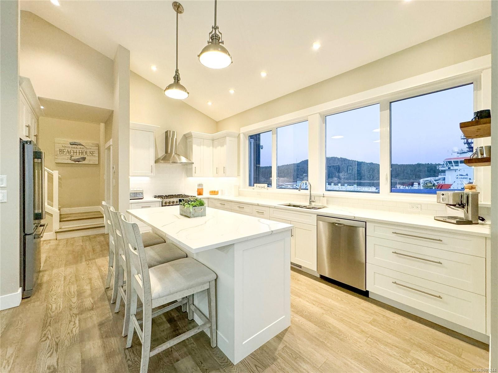 812 Sunset Pt, Sooke, BC