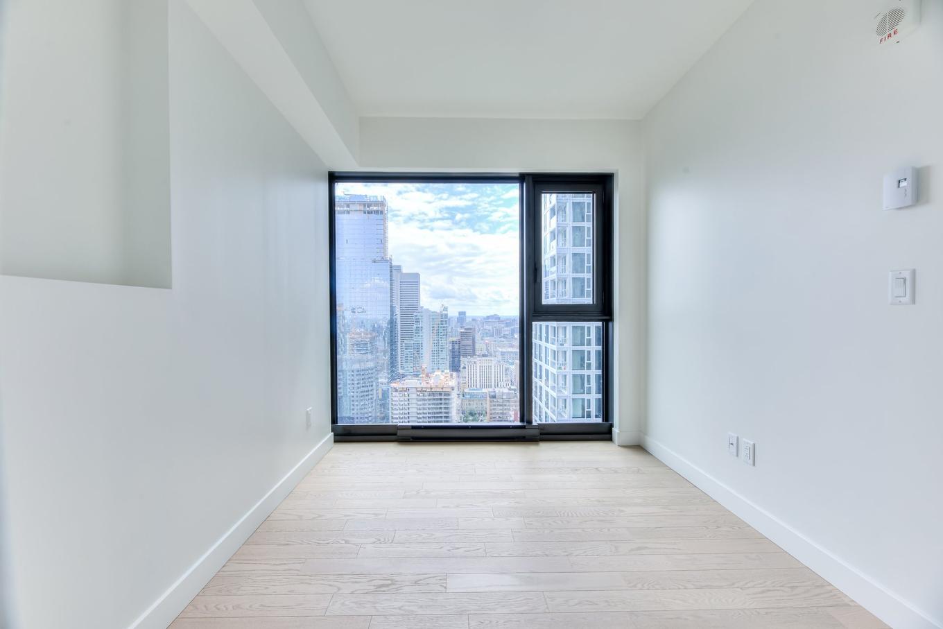 Living room - 4019-1210 Rue Jeanne-Mance, Montréal (Ville-Marie), QC - Indoor Photo Showing Other Room