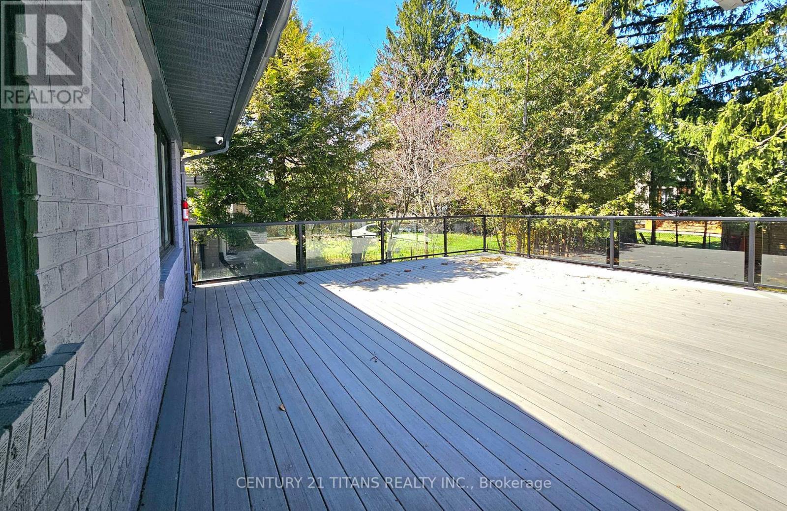 40 Hill Crescent, Toronto, ON - Outdoor