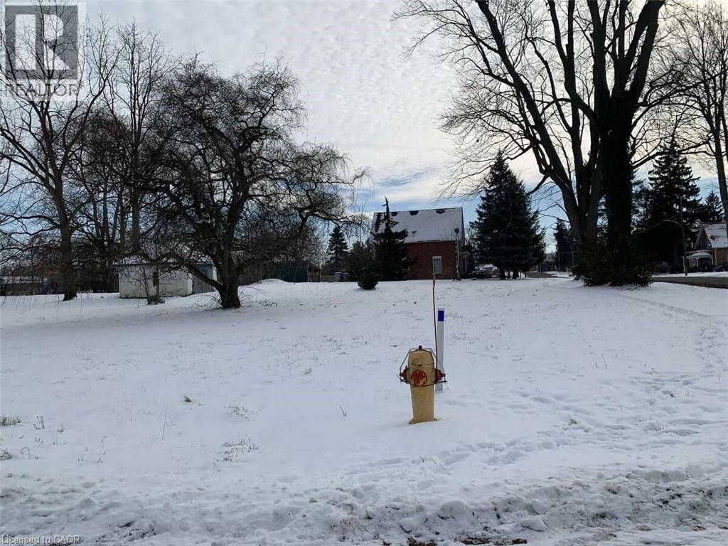 582 Florence Road, Florence, ON