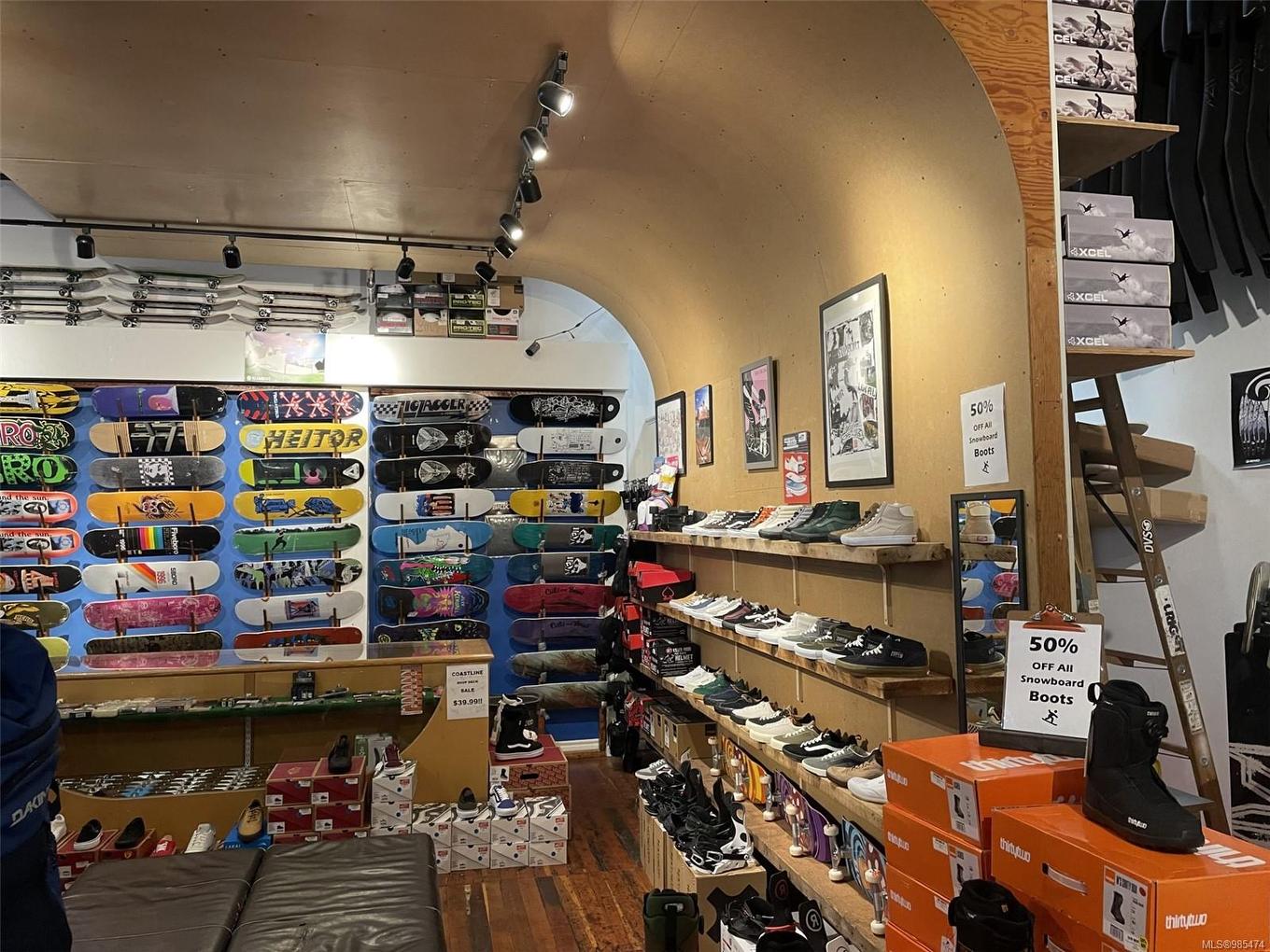 1415 Broad St, Victoria, BC