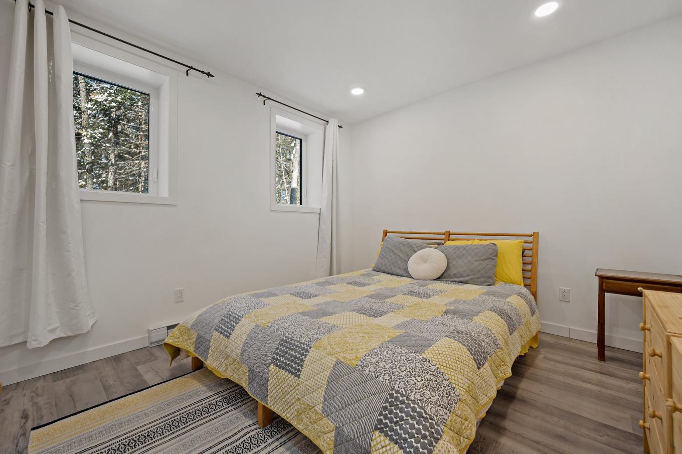 Bedroom - 1860 Ch. Du Lac-Paquet E., Rivière-Rouge, QC - Indoor Photo Showing Bedroom