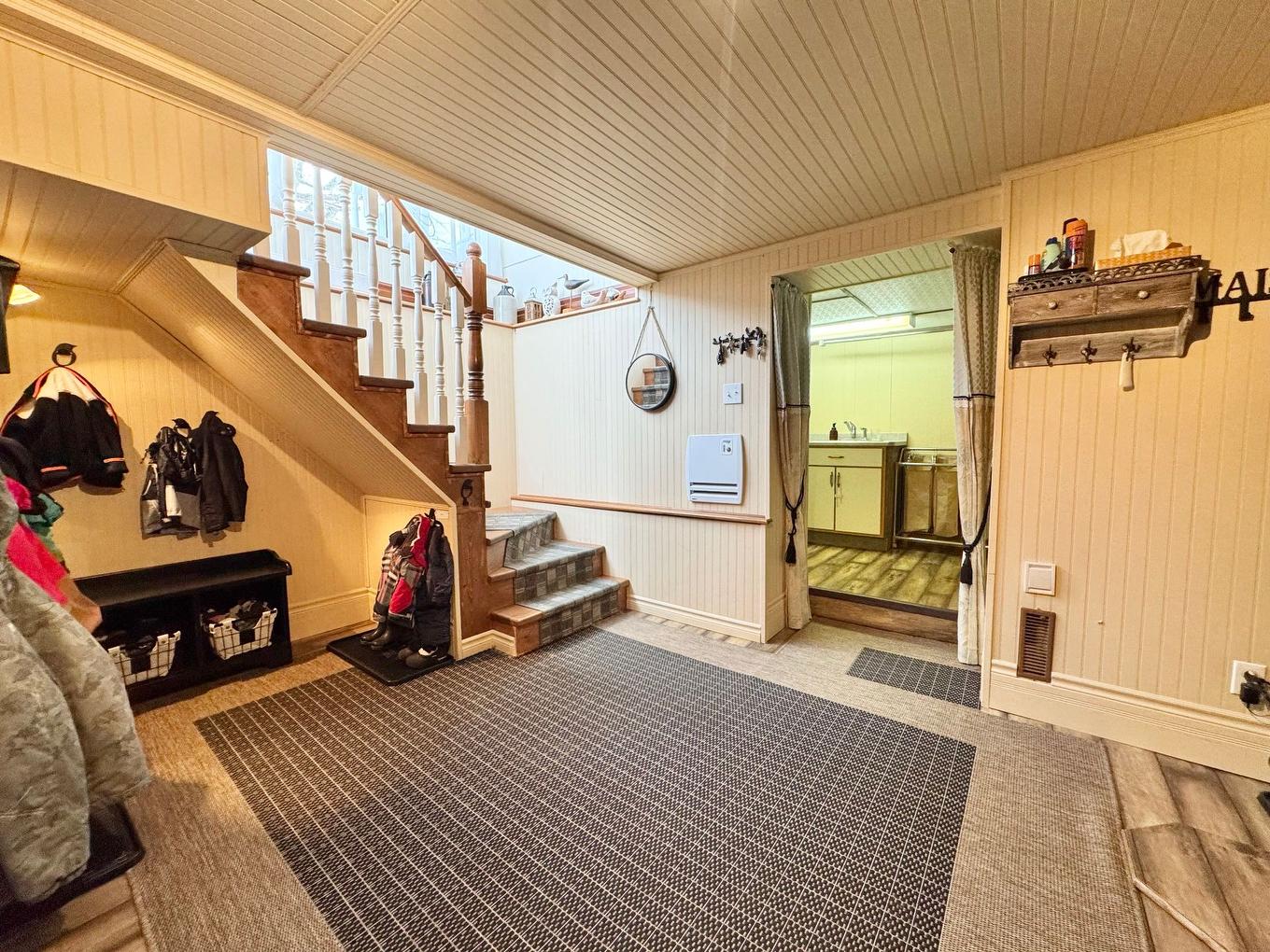 Storage - 51 Rue Principale N., Saint-Bruno-De-Guigues, QC - Photo Showing Other Room