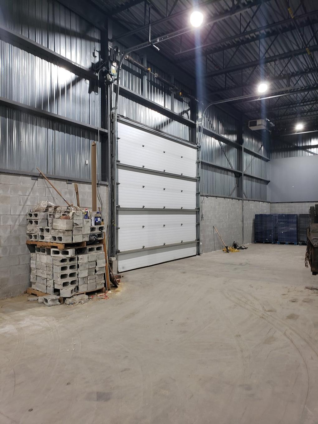 Other - 9501 Boul. Parkway, Montréal (Anjou), QC - Indoor Photo Showing Garage