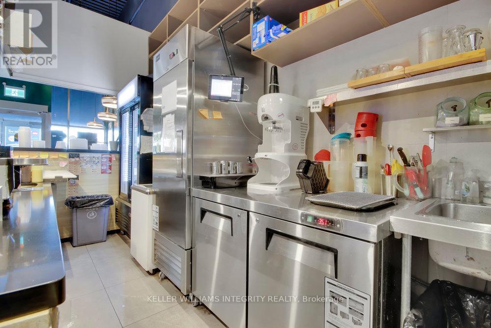 129 Riocan Avenue, Ottawa, ON