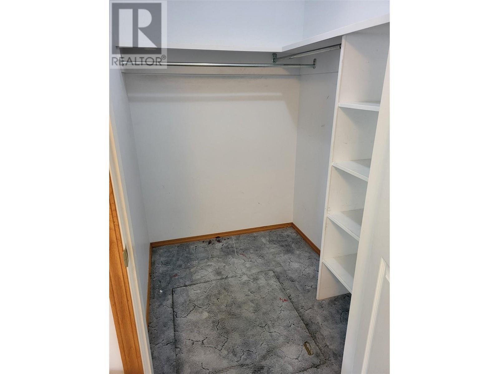 6184 Saint Martin Place, Oliver, BC - Indoor